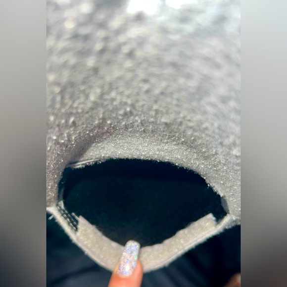 🏈 New England Patriots Gray Hoodie w/ Bottle Opener and Koozie! Men’s Sz M - Picture 5 of 8